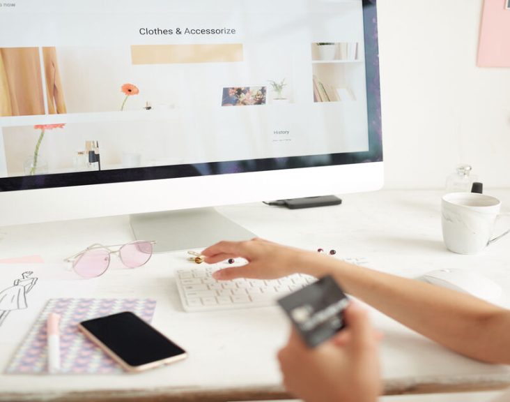 UX Strategies to Boost E-commerce Conversions